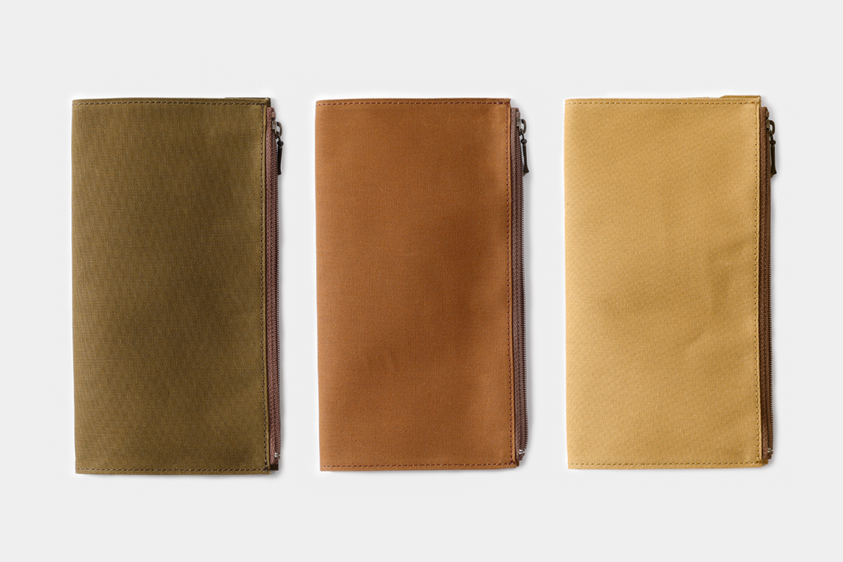 TF Cotton Zipper Cases in Regular Size in olive, brown, and beige. 