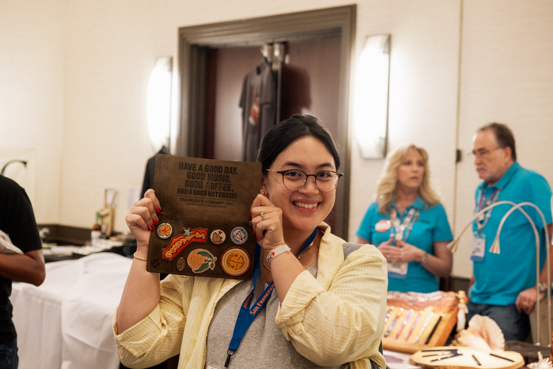 Fans customizing their TRAVELER'S notebook with the stamps!