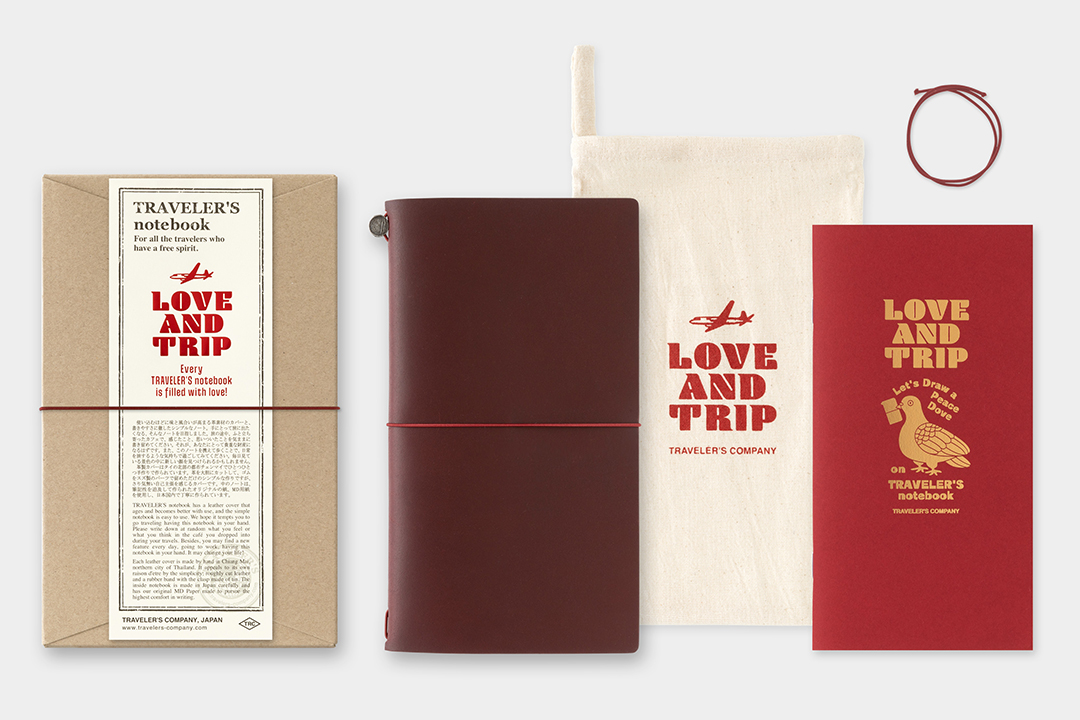 TRAVELER'S notebook LOVE AND TRIP Red | Regular Size | Limited Edition