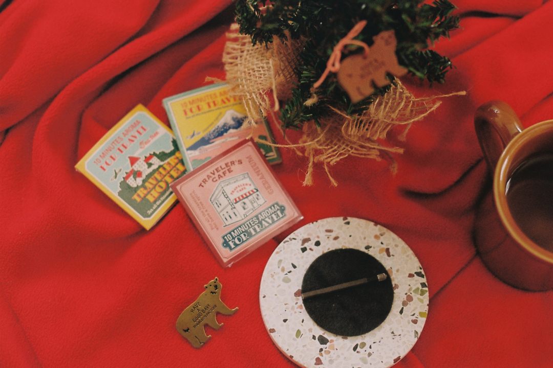 TRAVELER'S COMPANY collaborates with hibi incense matchsticks.